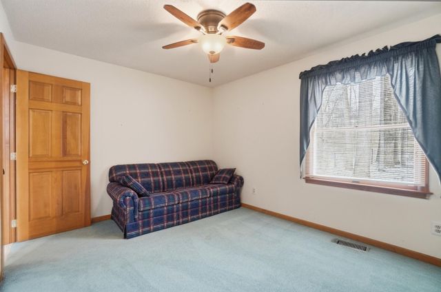 180 Country Road 180 Country Road, Urbana, OH 43078