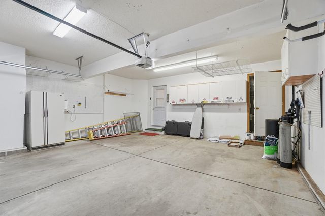 180 Country Road 180 Country Road, Urbana, OH 43078