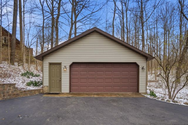 180 Country Road 180 Country Road, Urbana, OH 43078