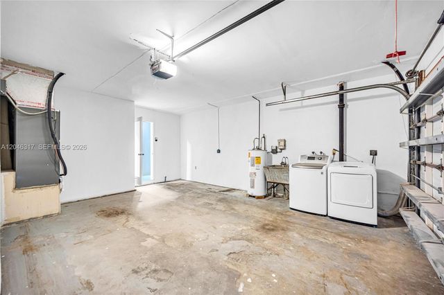 12525 SW 68th Ct, Pinecrest, FL 33156