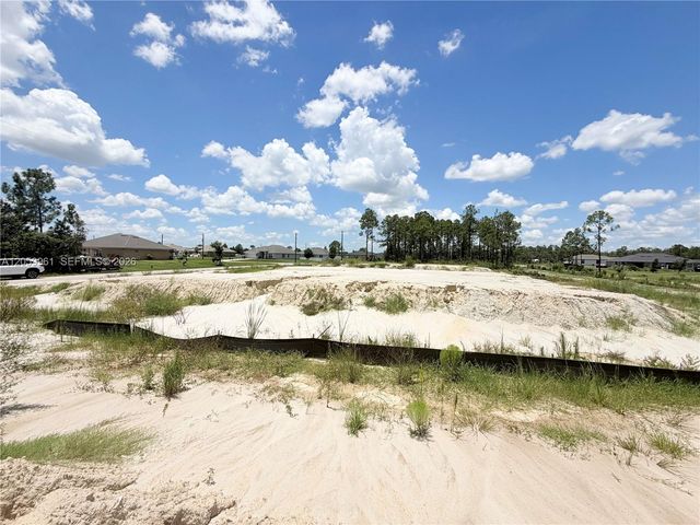 1938 Victor Ln, Lehigh Acres, FL 33972
