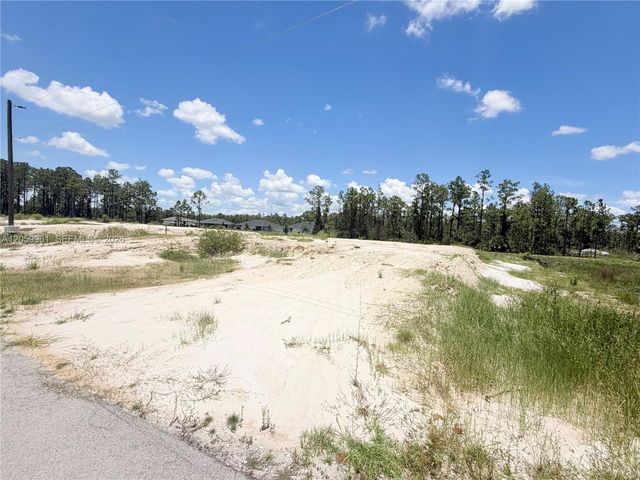 1938 Victor Ln, Lehigh Acres, FL 33972