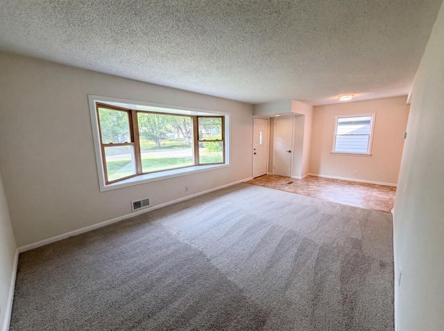 2128 Ronald Avenue, White Bear Lake, MN 55110