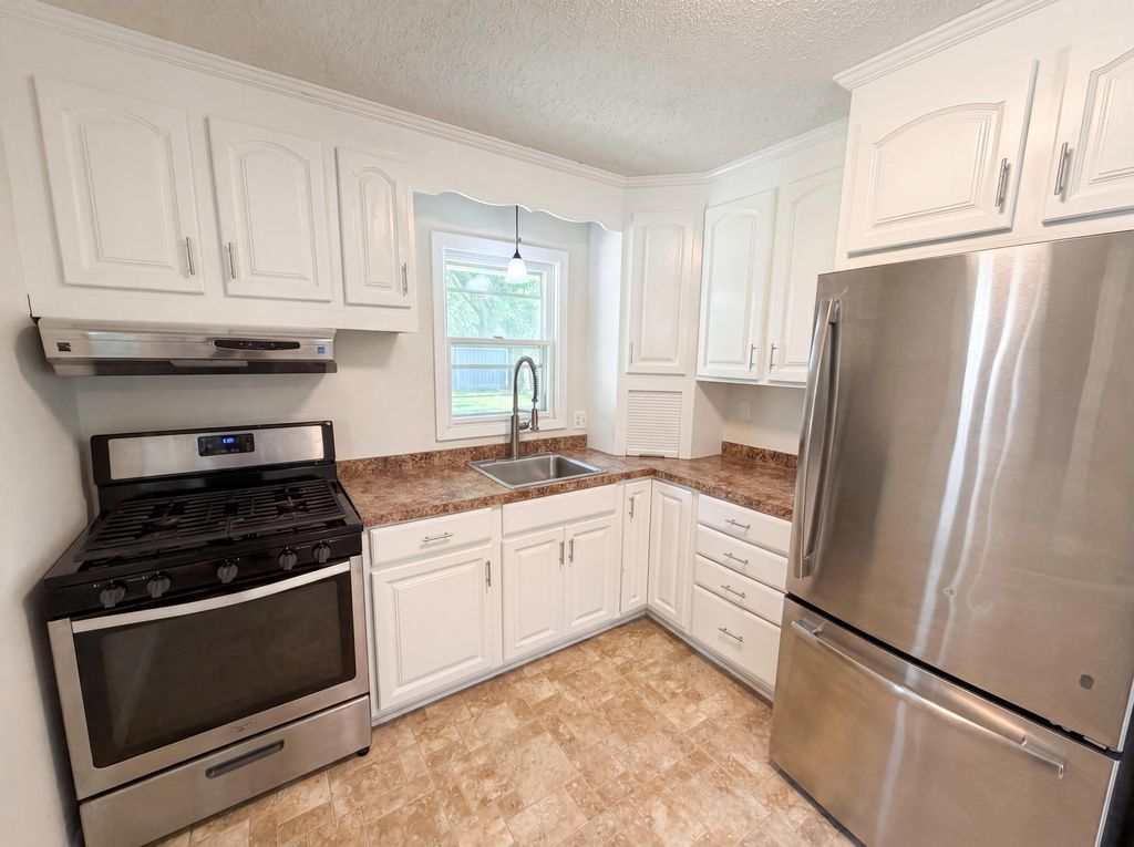 2128 Ronald Avenue, White Bear Lake, MN 55110 — photo 2