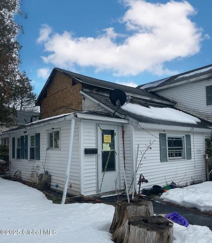 181 W North Street, Ballston Spa, NY 12020