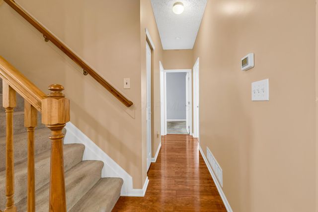 4229 Waterside Place, Grove City, OH 43123