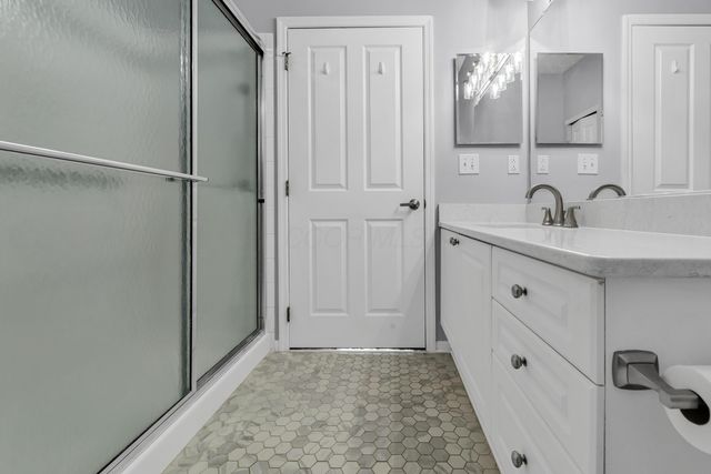4229 Waterside Place, Grove City, OH 43123