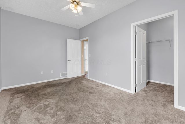 4229 Waterside Place, Grove City, OH 43123