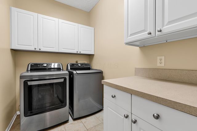4229 Waterside Place, Grove City, OH 43123