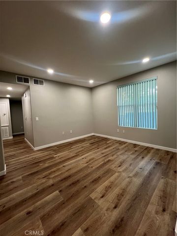 855 Francesca 103, Walnut, CA 91789