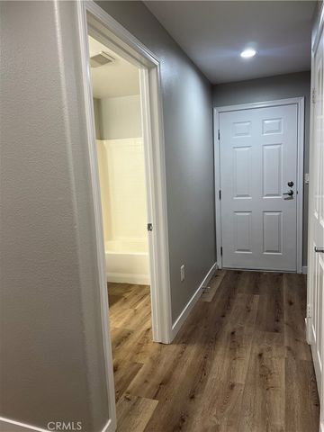 855 Francesca 103, Walnut, CA 91789