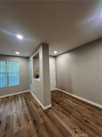 855 Francesca 103, Walnut, CA 91789