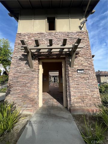 855 Francesca 103, Walnut, CA 91789