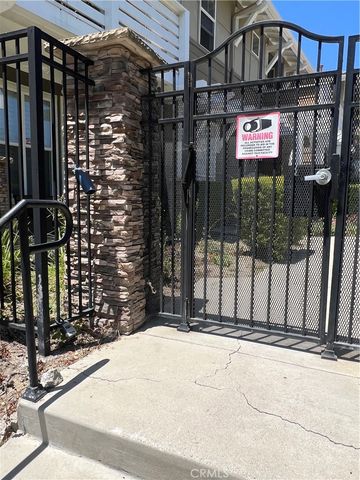 855 Francesca 103, Walnut, CA 91789