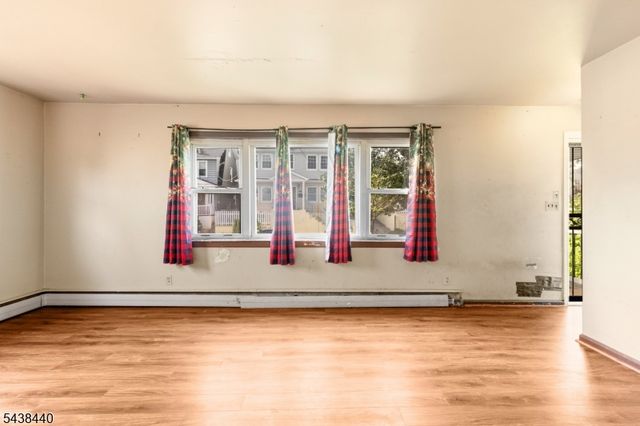 102 Hobson St, Bloomfield Twp., NJ 07003