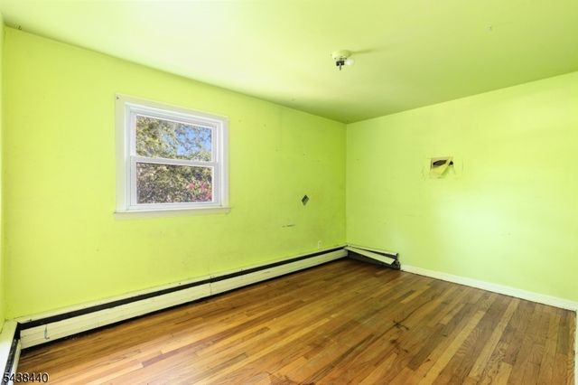 102 Hobson St, Bloomfield Twp., NJ 07003