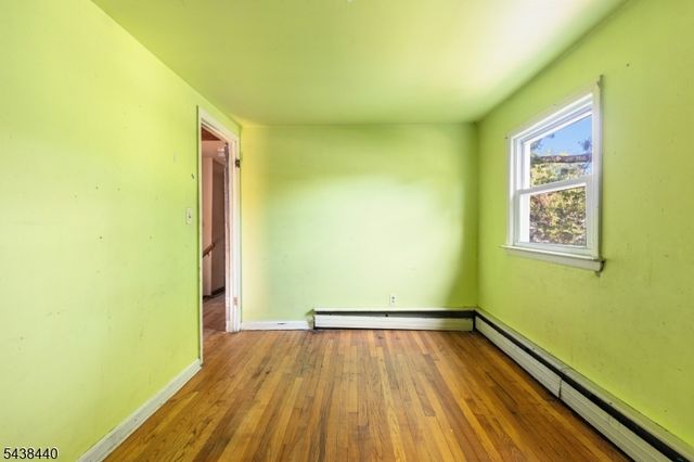 102 Hobson St, Bloomfield Twp., NJ 07003