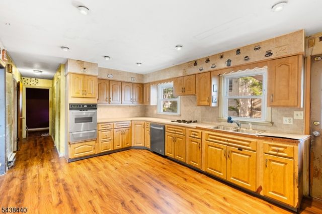 102 Hobson St, Bloomfield Twp., NJ 07003