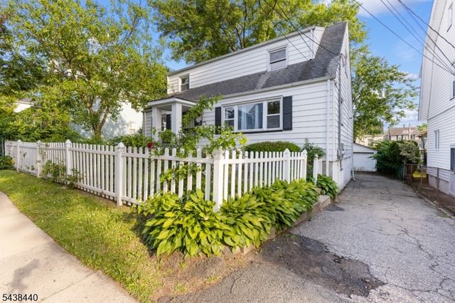 102 Hobson St, Bloomfield Twp., NJ 07003
