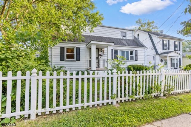 102 Hobson St, Bloomfield Twp., NJ 07003