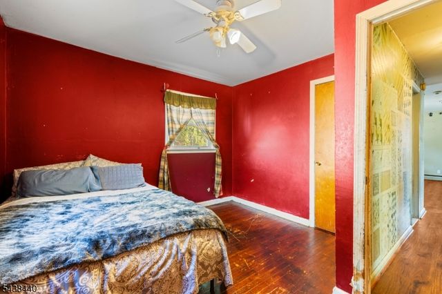 102 Hobson St, Bloomfield Twp., NJ 07003