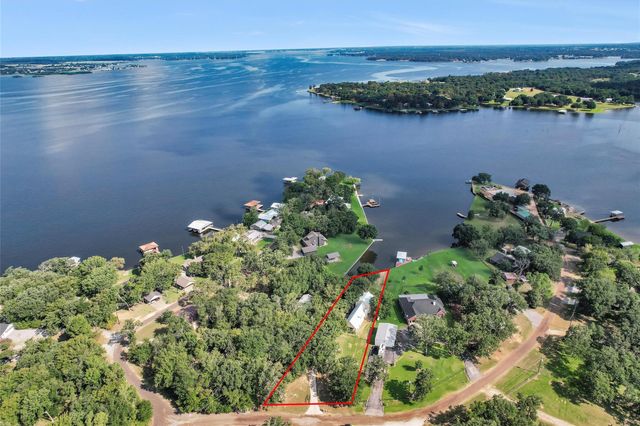 6035 County Road 374, Marquez, TX 77865