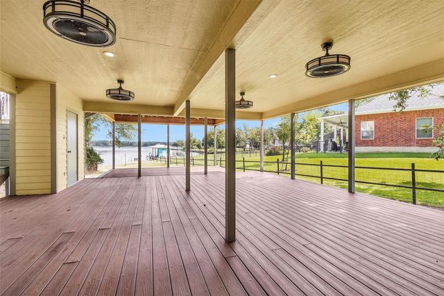 6035 County Road 374, Marquez, TX 77865