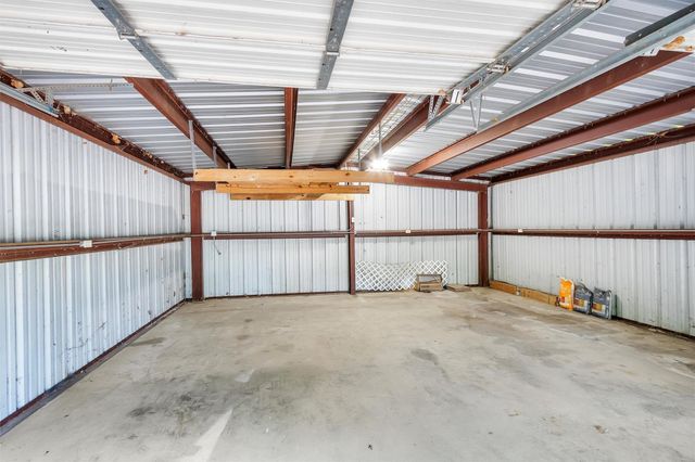 6035 County Road 374, Marquez, TX 77865