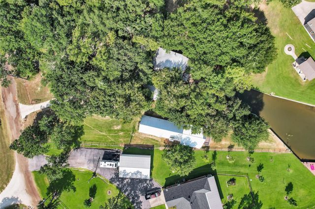 6035 County Road 374, Marquez, TX 77865