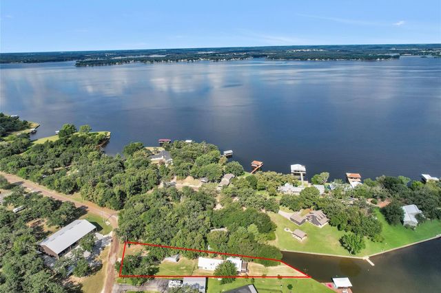 6035 County Road 374, Marquez, TX 77865