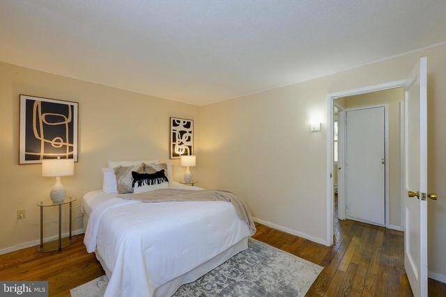 11-B SOUTHWAY, Greenbelt, MD 20770