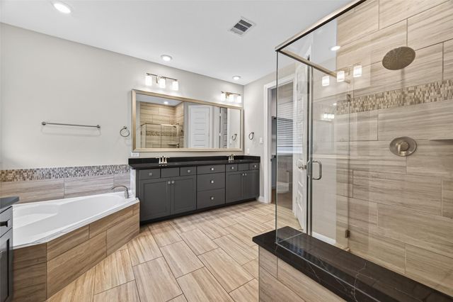 2011 Creekside Park Drive, Pearland, TX 77089