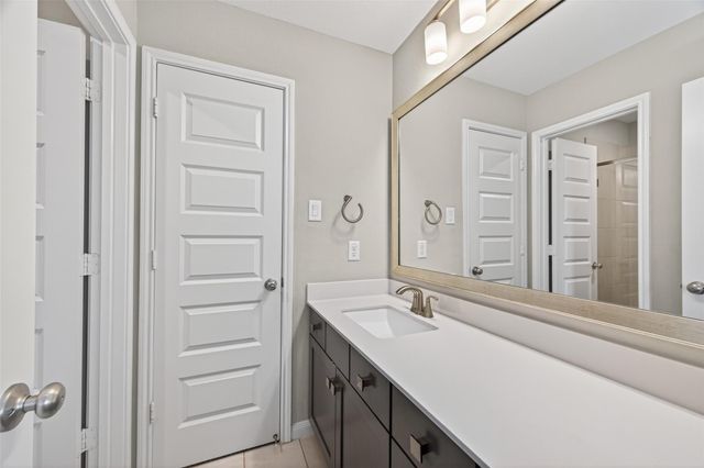 2011 Creekside Park Drive, Pearland, TX 77089