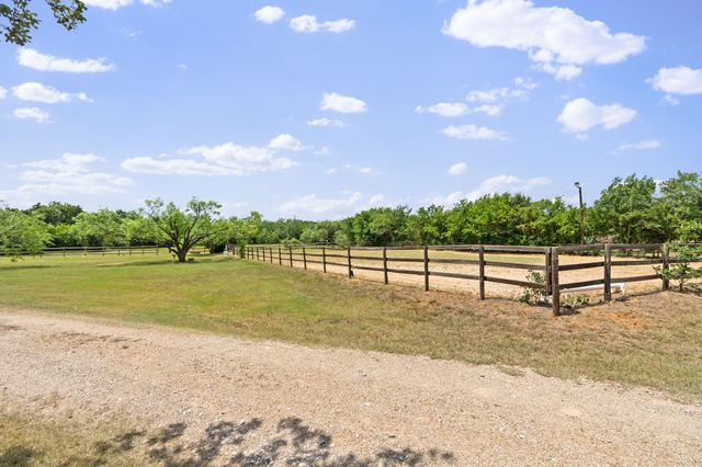 2530 Church Drive, Corinth, TX 76210