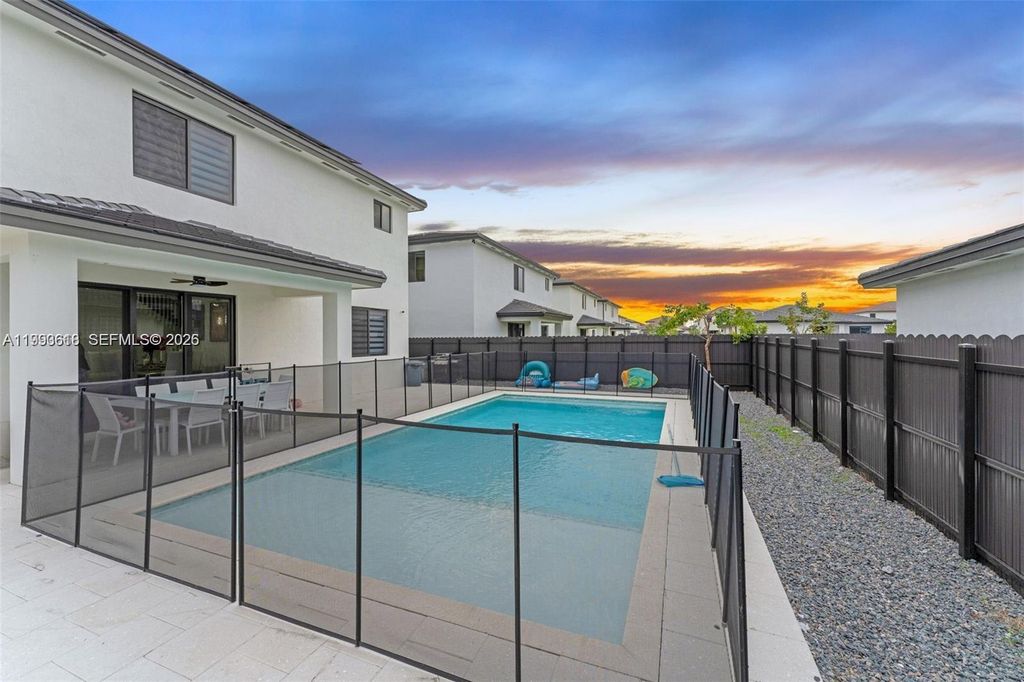 Image 35 of property listing at 22712 SW 129th Ave, Miami, FL 33170