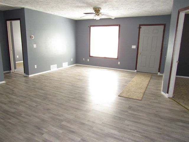 2708 Worden Street, Norton Shores, MI 49444