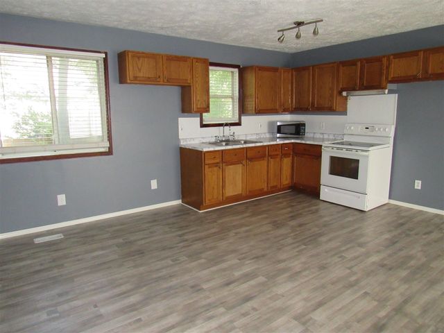 2708 Worden Street, Norton Shores, MI 49444
