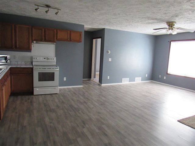 2708 Worden Street, Norton Shores, MI 49444