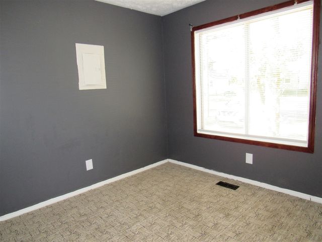 2708 Worden Street, Norton Shores, MI 49444