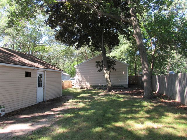 2708 Worden Street, Norton Shores, MI 49444