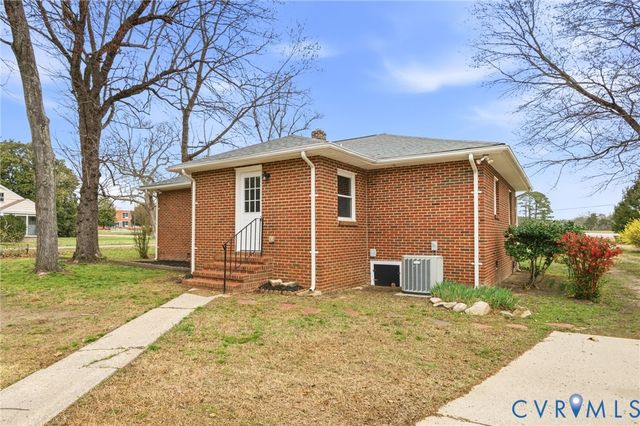 8107 Laurel Spring Rd, Prince George, VA 23875