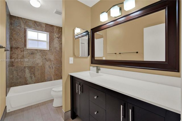 11321 SW 62nd Ln, Miami, FL 33173