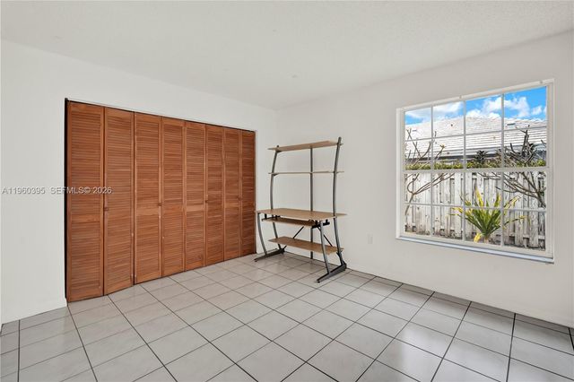 11321 SW 62nd Ln, Miami, FL 33173