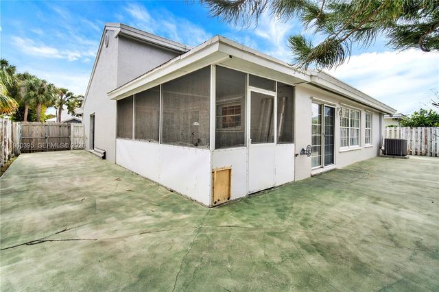 11321 SW 62nd Ln, Miami, FL 33173