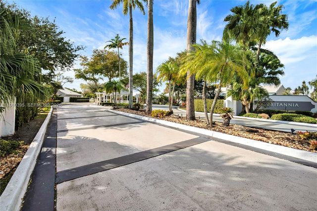 11321 SW 62nd Ln, Miami, FL 33173