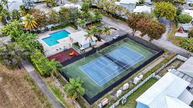 11321 SW 62nd Ln, Miami, FL 33173