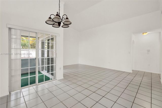 11321 SW 62nd Ln, Miami, FL 33173