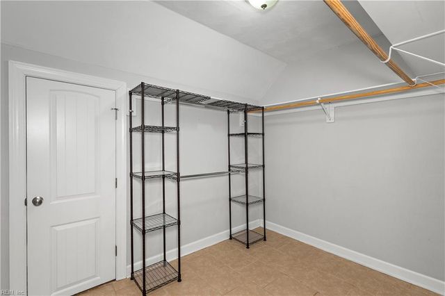 616 Elmhurst LN, Portsmouth, VA 23701