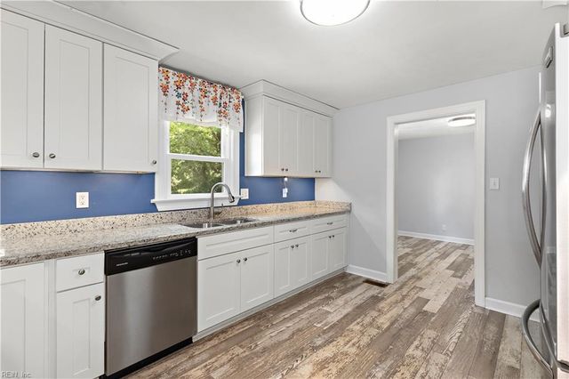 616 Elmhurst LN, Portsmouth, VA 23701