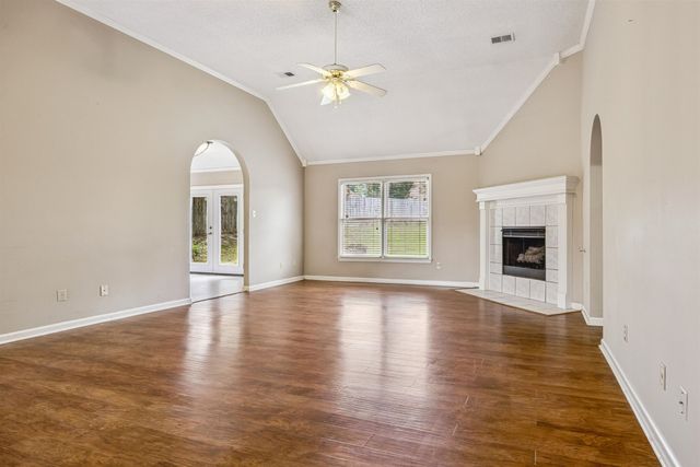 8944 MEADOW PINES CV, Cordova, TN 38016